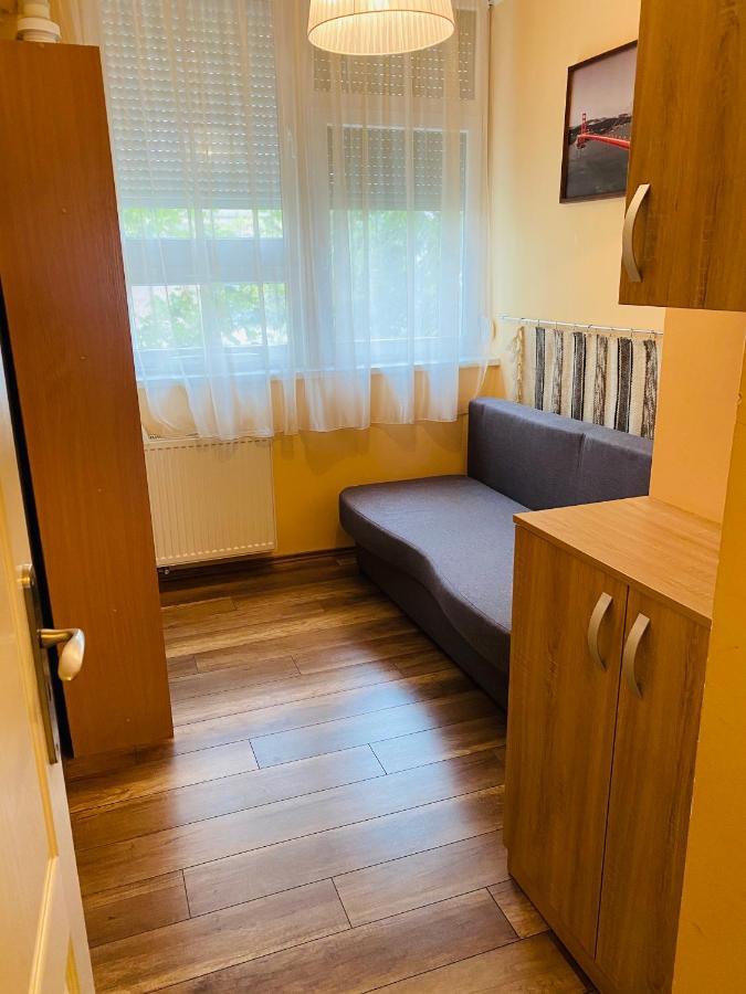 Апартаменты Furesz Apartman Сегед Экстерьер фото